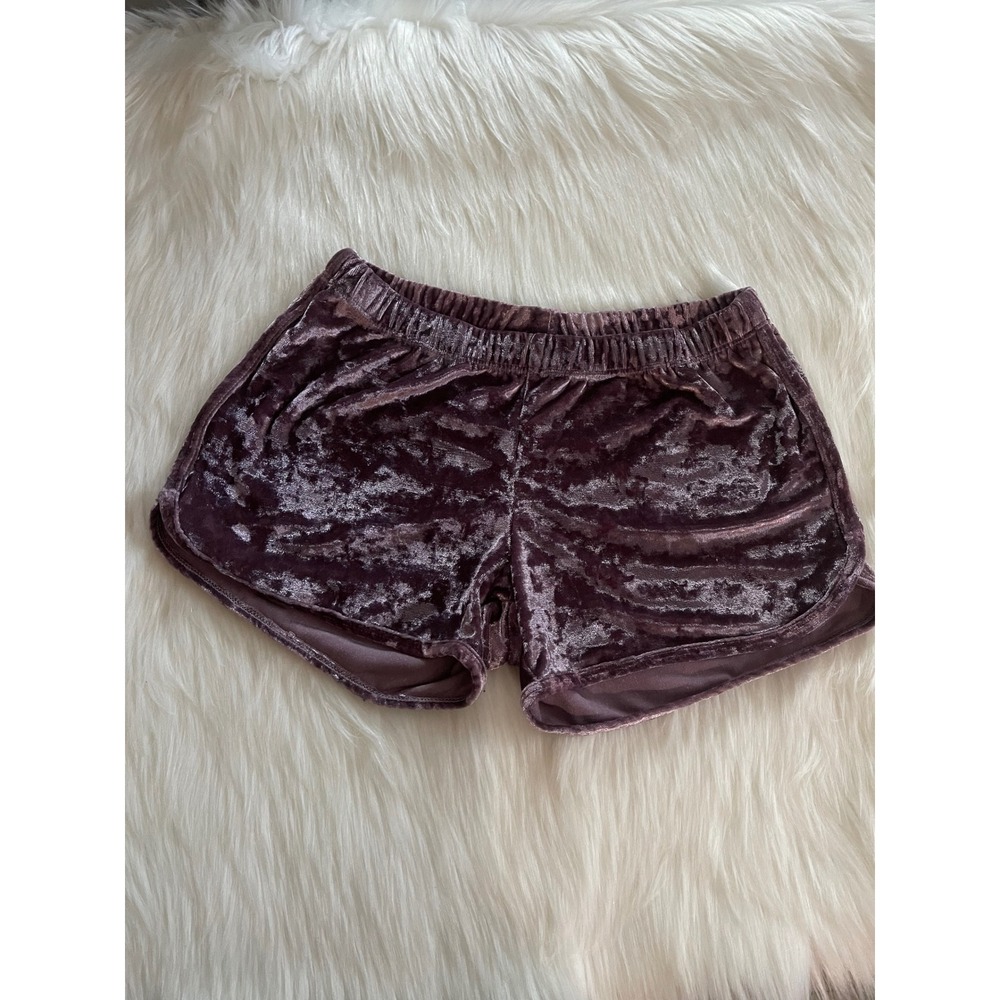 Liz & Sara Women's Velvet Purple Short Size Small Used